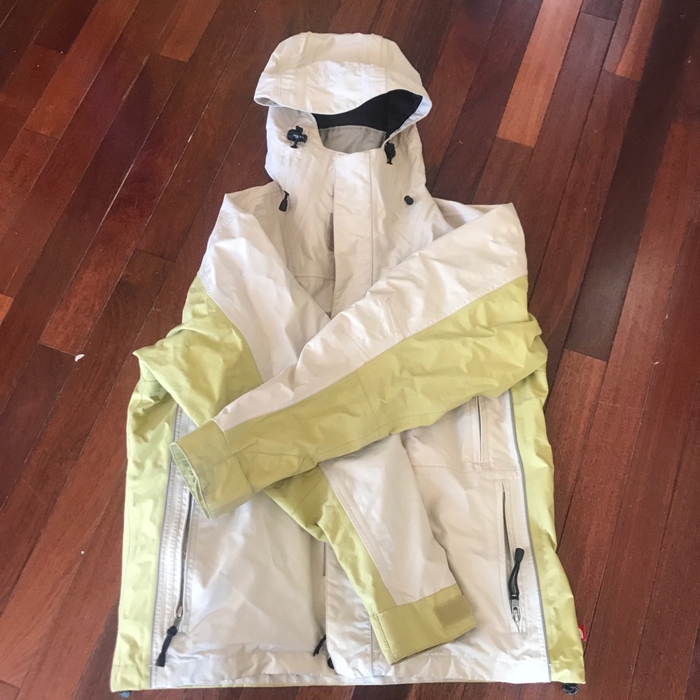 The North Face Hyvent Jacket ski & snow shell XS